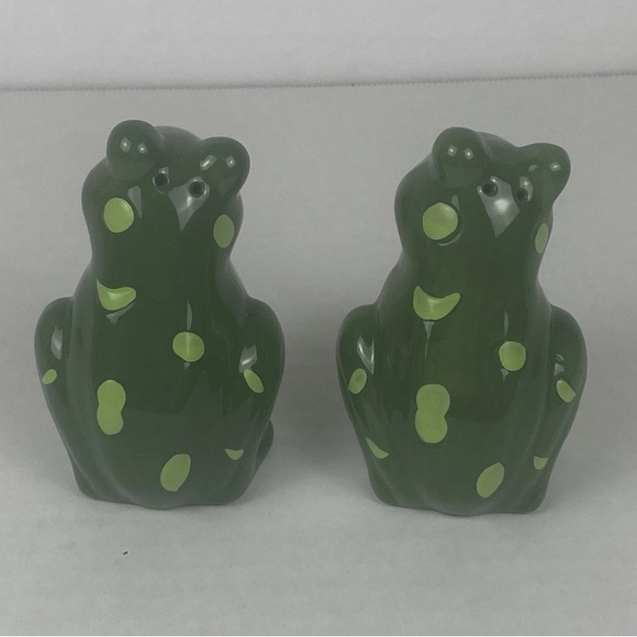 ‎ 🌺 3/$25 🌺 2000’s Ceramic Salt & Pepper Shakers | Green Polka Dot | NEW in box - Picture 5 of 10